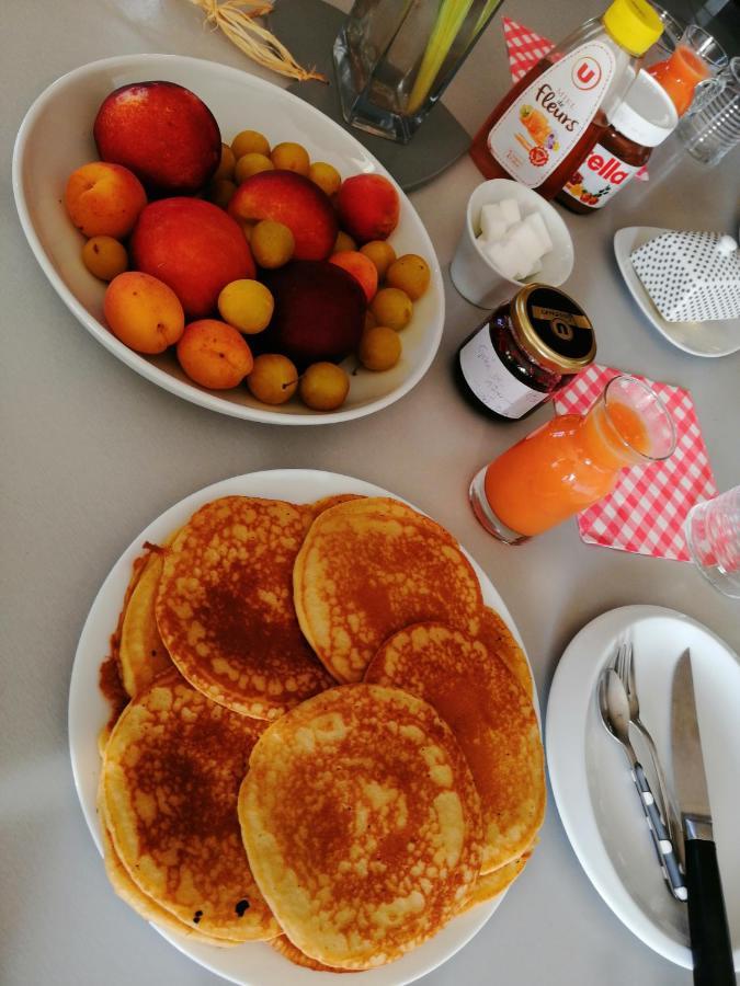 Les Bichettes Bed and Breakfast Mortagne-sur-Sevre Εξωτερικό φωτογραφία