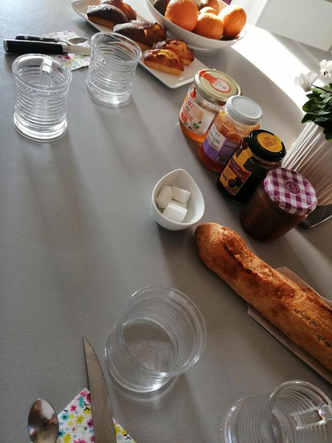 Les Bichettes Bed and Breakfast Mortagne-sur-Sevre Εξωτερικό φωτογραφία