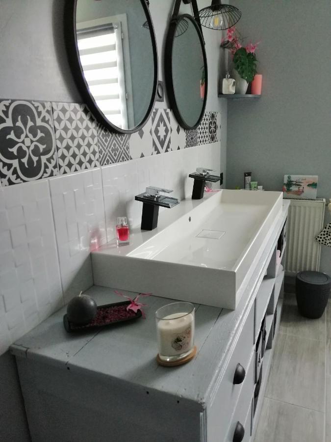 Les Bichettes Bed and Breakfast Mortagne-sur-Sevre Εξωτερικό φωτογραφία