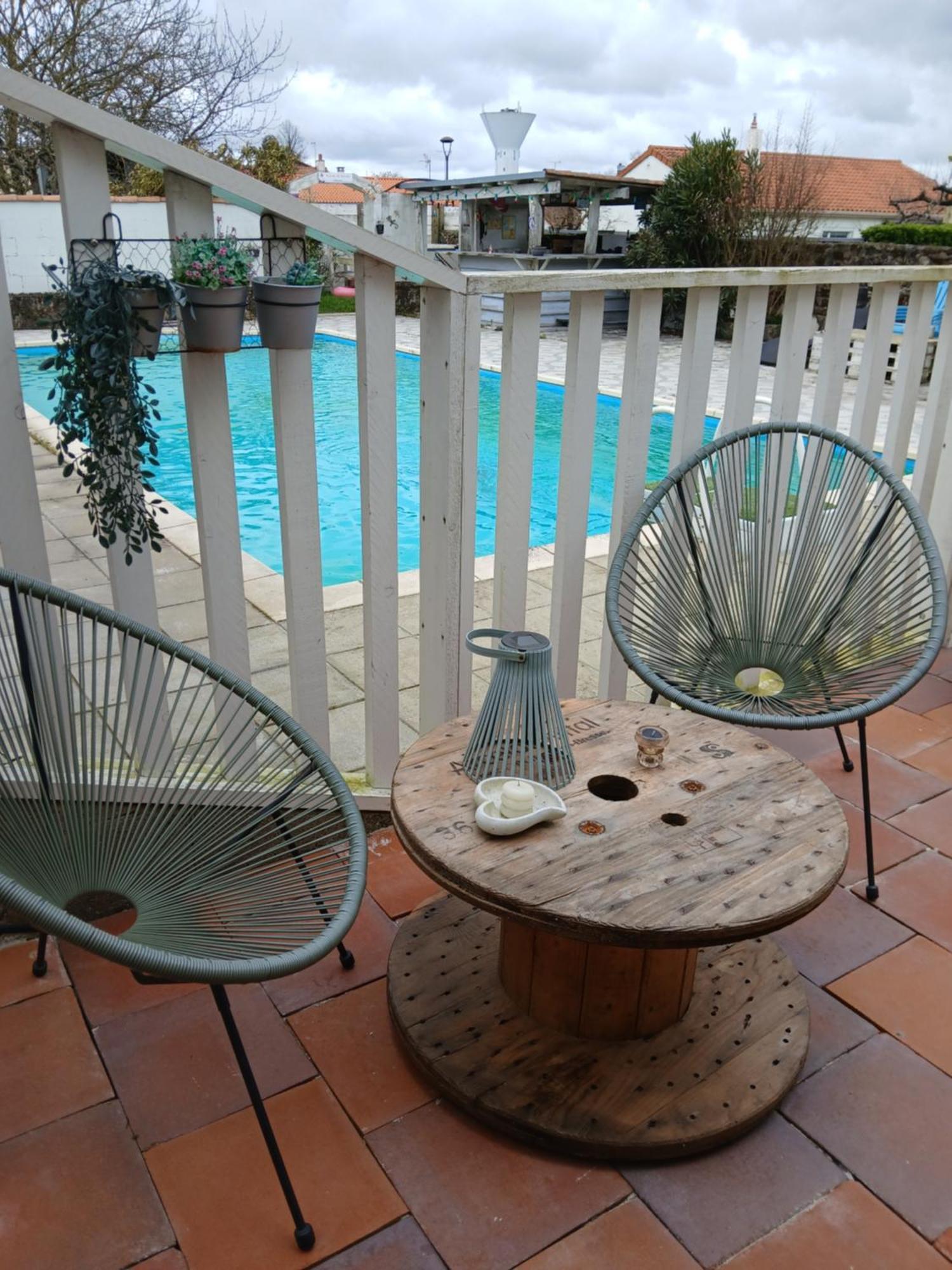 Les Bichettes Bed and Breakfast Mortagne-sur-Sevre Εξωτερικό φωτογραφία